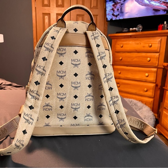 MCM Beige Visetos Silver and Gold Pyramid Studded Backpack - Picture 6 of 16